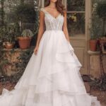 Ball Gowns vs Outdoor Venues