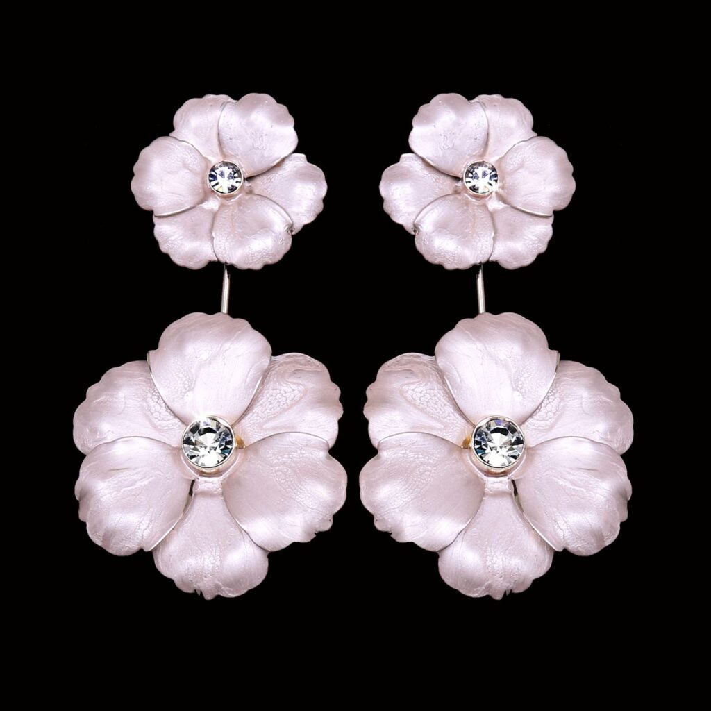 Drop flower earings