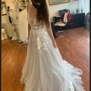 Wedding gown on sale 66155 Lillian West