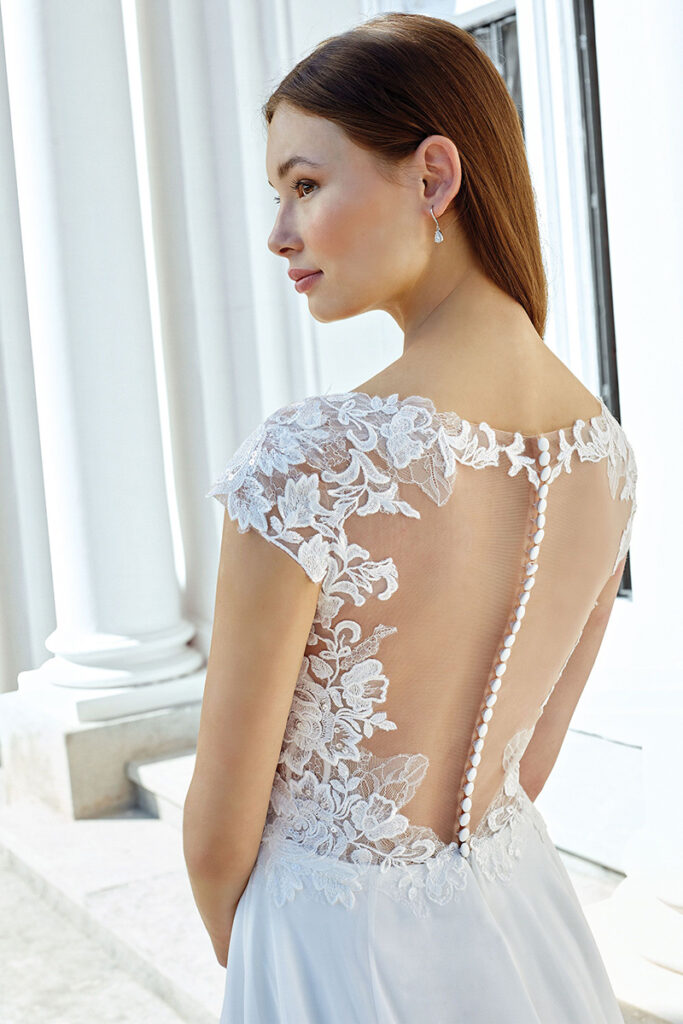 Justin Alexander wedding gown 11123 Adore