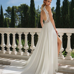 Justin Alexander 88080 wedding gown
