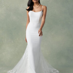 88302 Justin Alexander wedding gown front