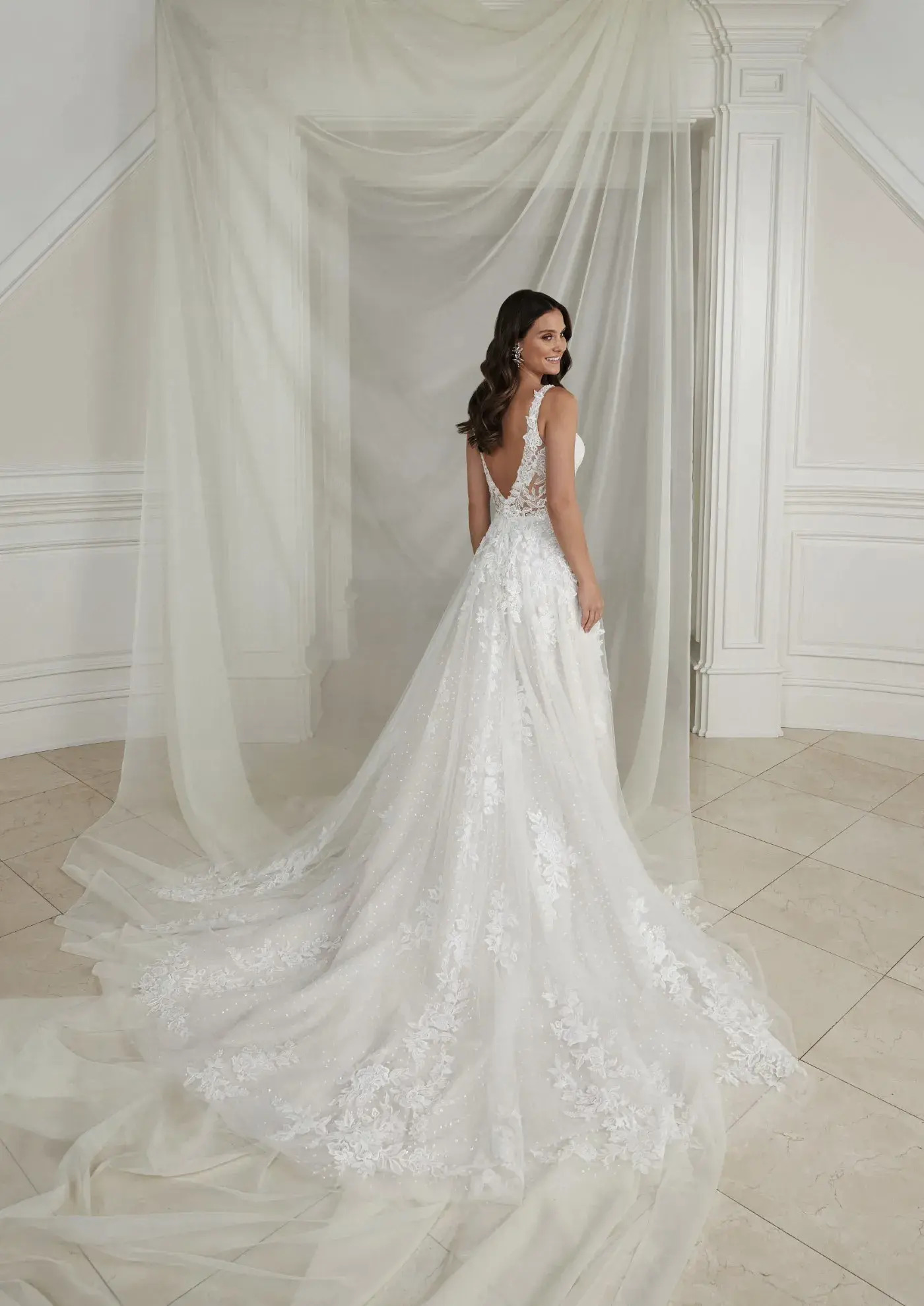 Justin Alexander Eleni Style 88274 back view